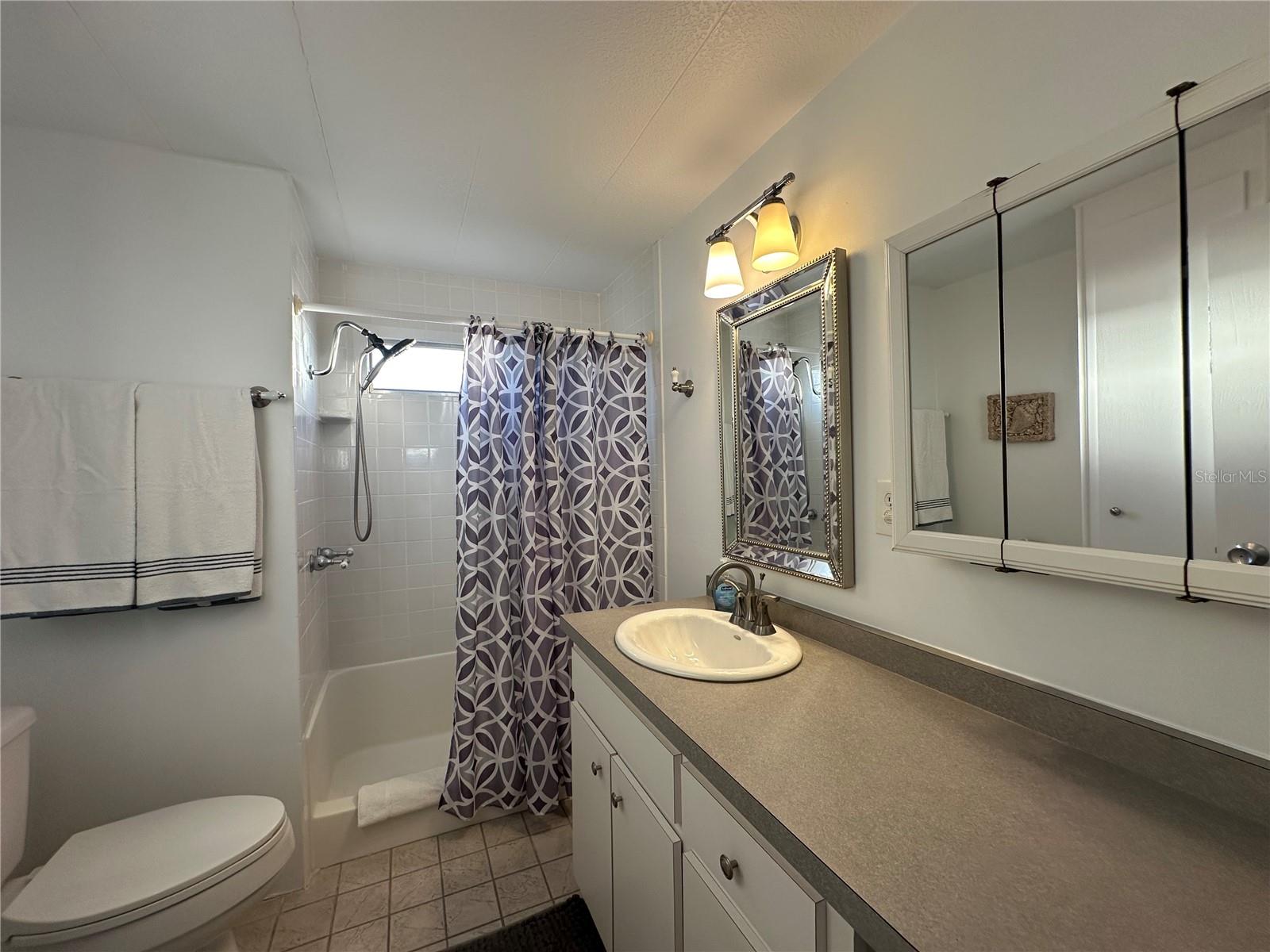 C7519853 Property Photo