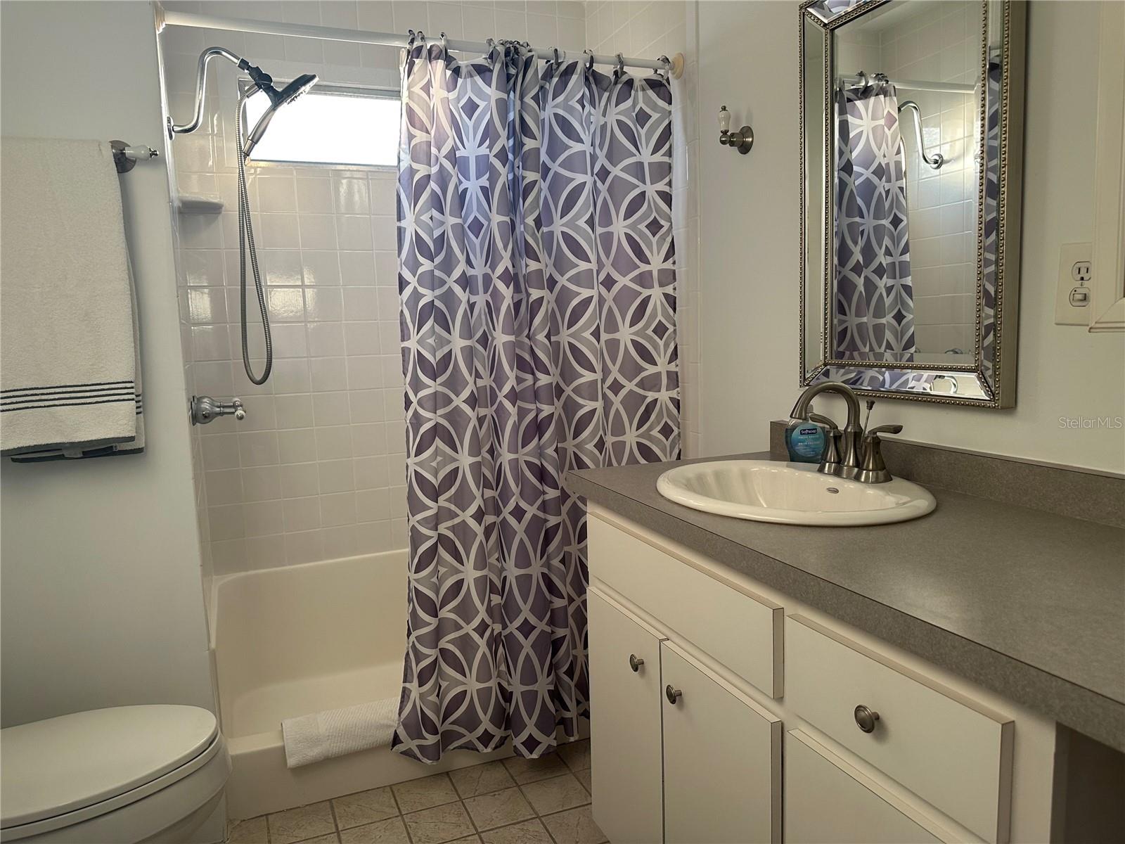 C7519853 Property Photo