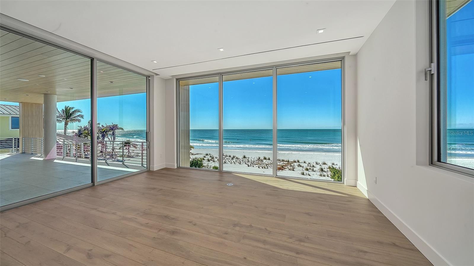 A4677413 Property Photo