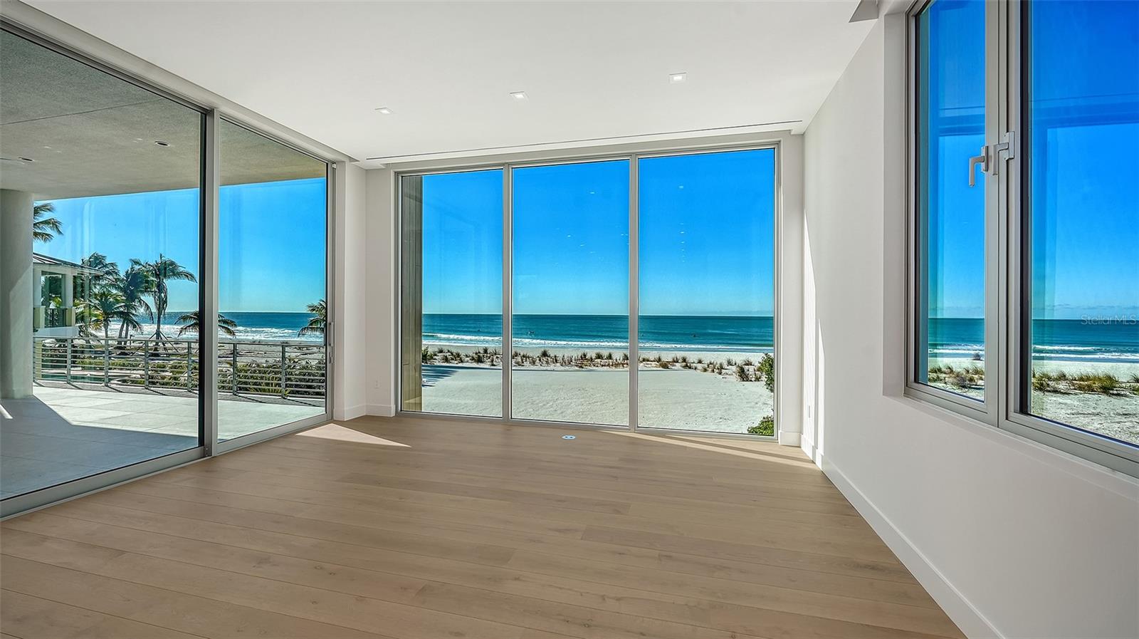 A4677413 Property Photo