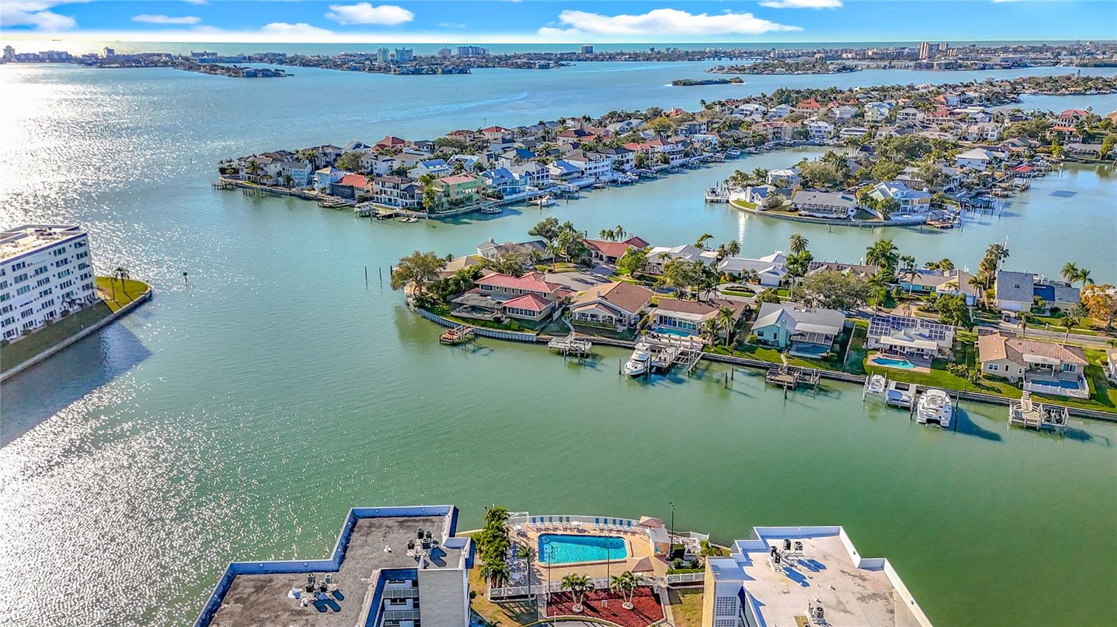 5925 SHORE BLVD S #203, GULFPORT, FL, 33707