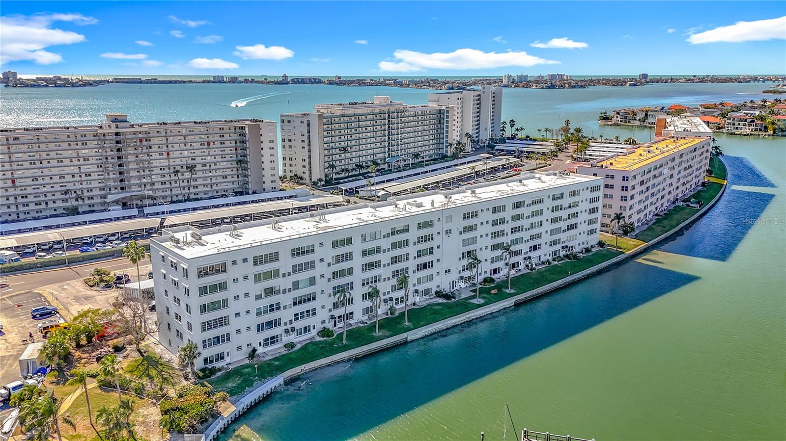 5925 SHORE BLVD S #203, GULFPORT, FL, 33707