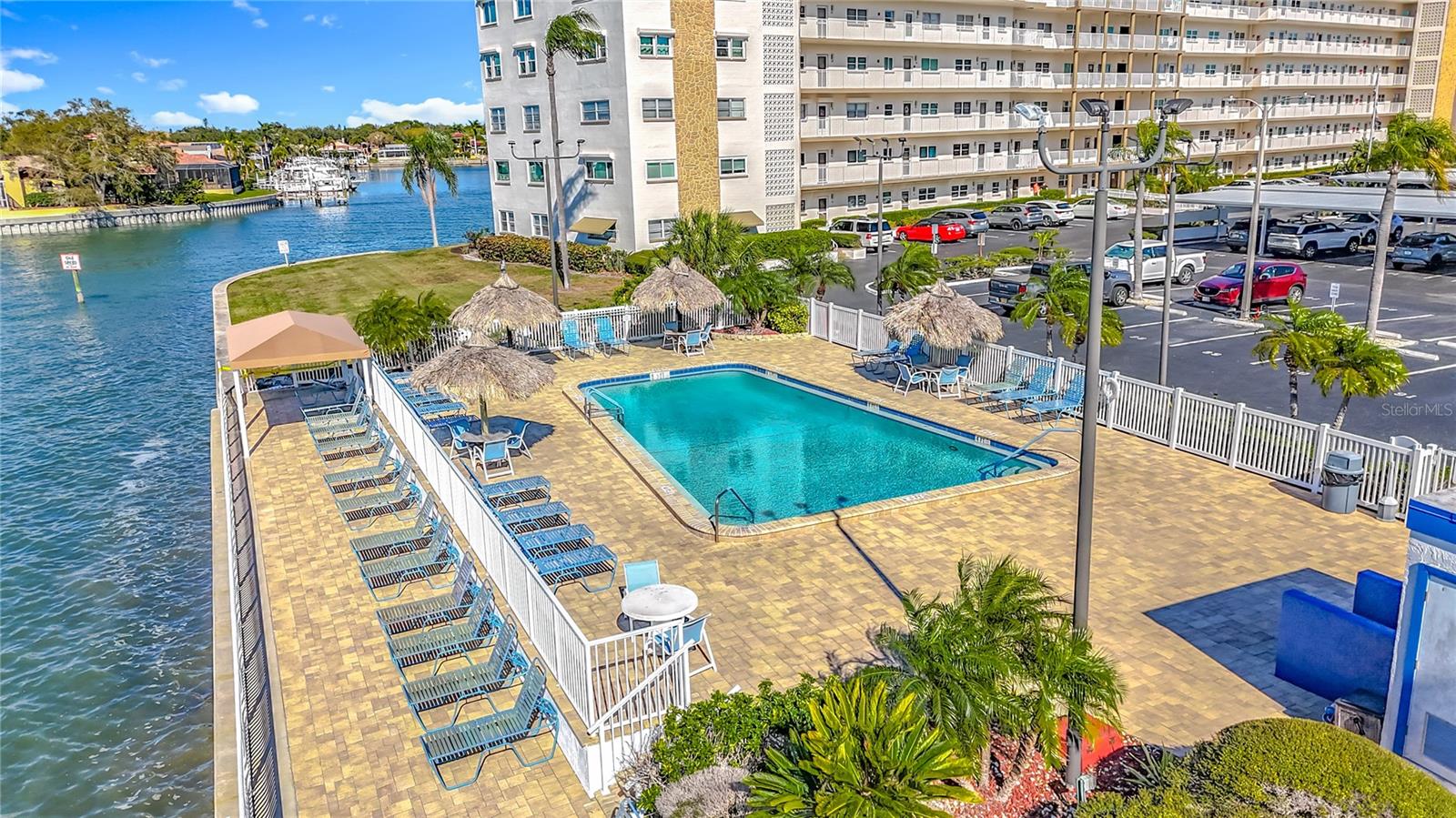 5925 SHORE BLVD S #203, GULFPORT, FL, 33707