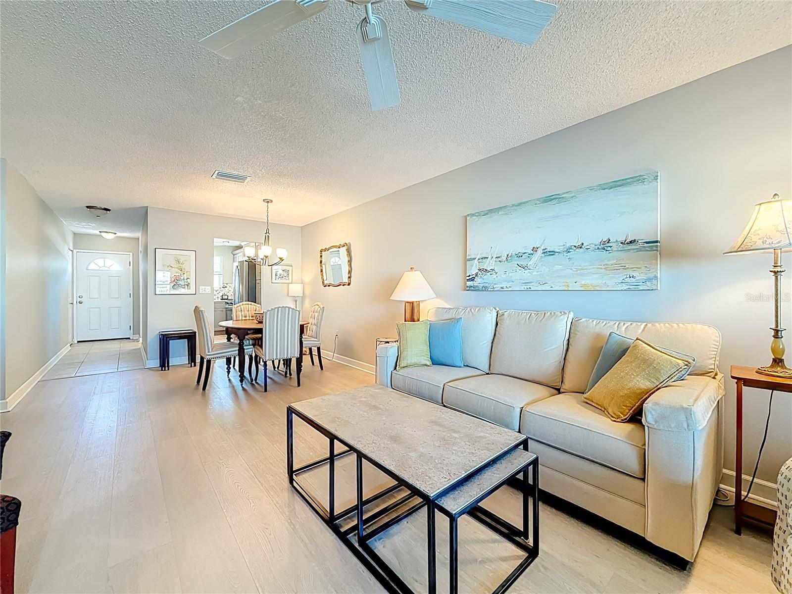 5925 SHORE BLVD S #203, GULFPORT, FL, 33707