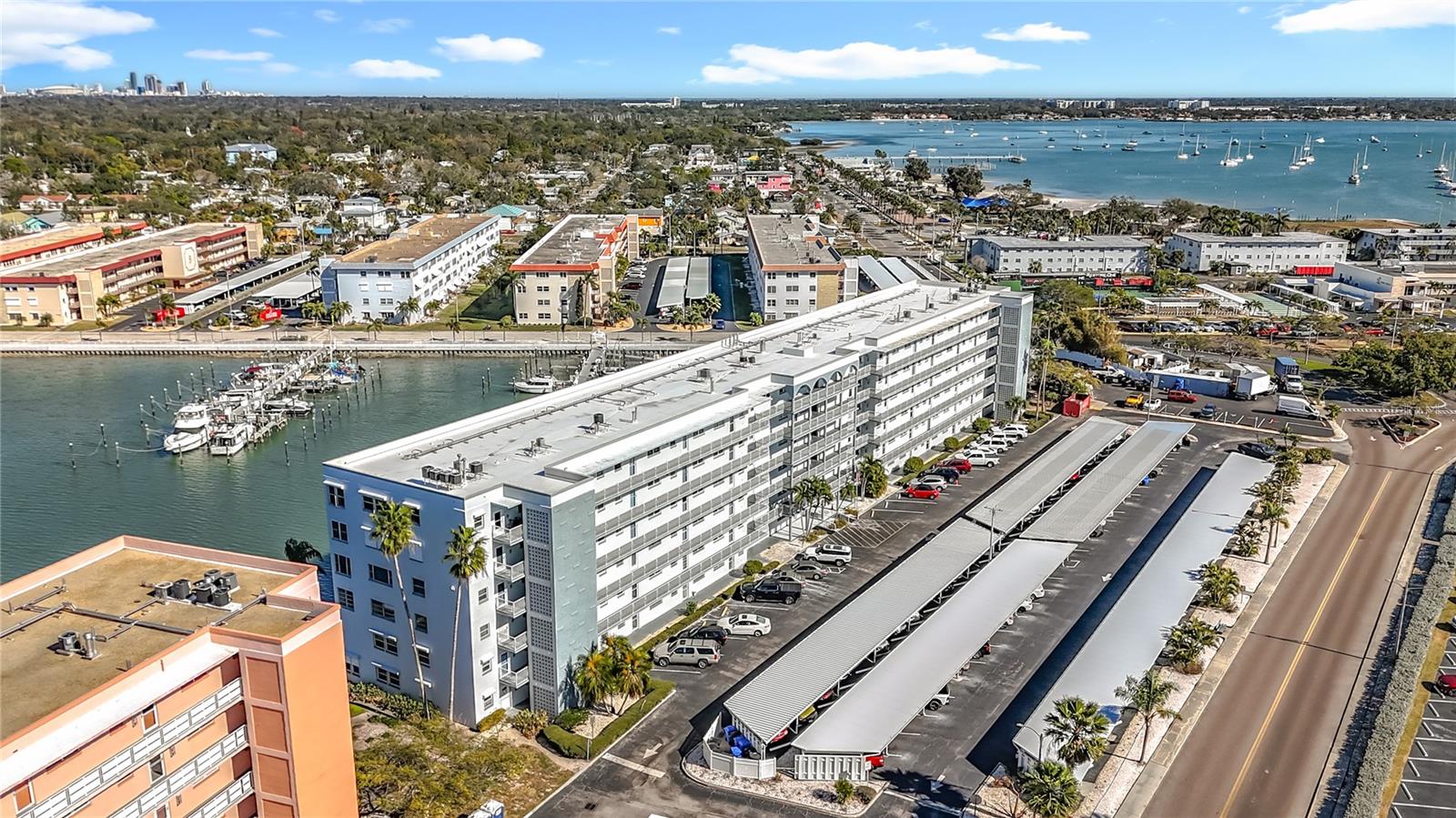 5925 SHORE BLVD S #203, GULFPORT, FL, 33707