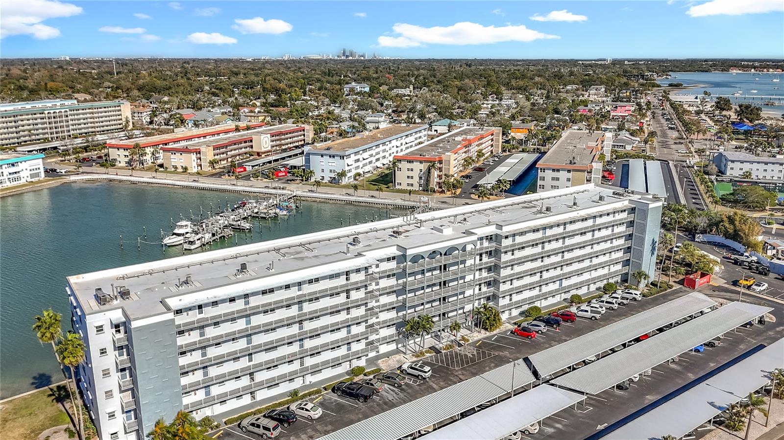 5925 SHORE BLVD S #203, GULFPORT, FL, 33707