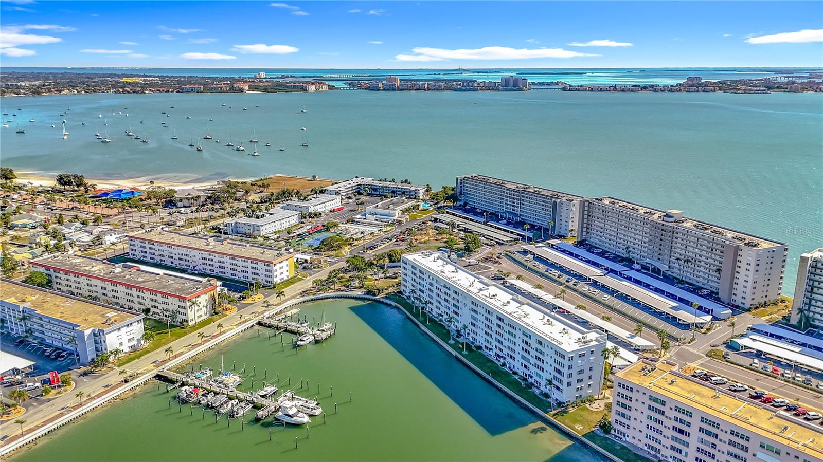 5925 SHORE BLVD S #203, GULFPORT, FL, 33707