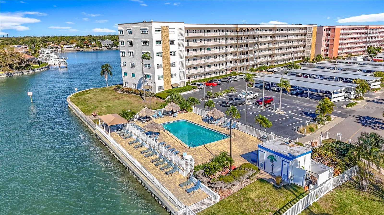 5925 SHORE BLVD S #203, GULFPORT, FL, 33707