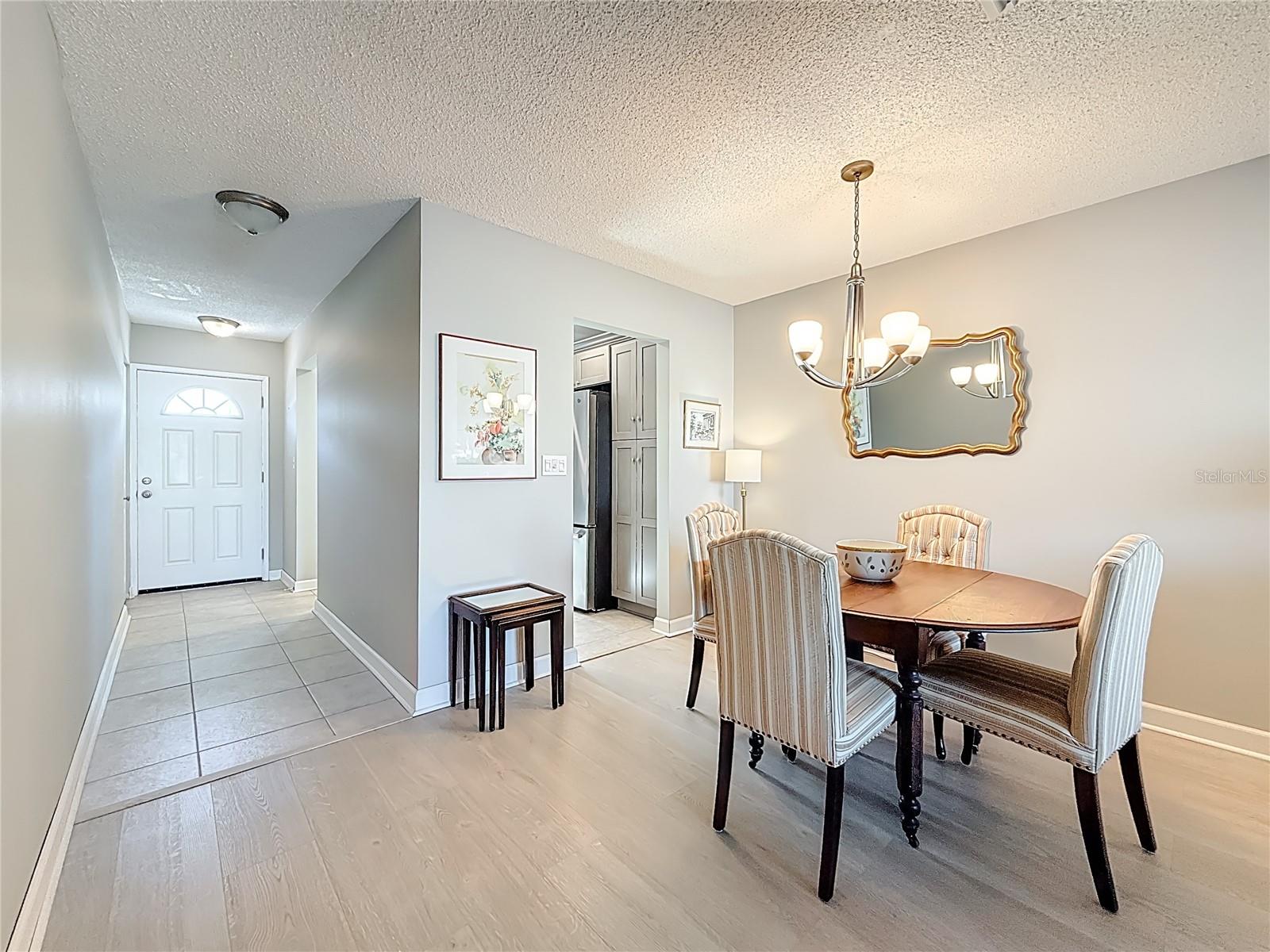 5925 SHORE BLVD S #203, GULFPORT, FL, 33707