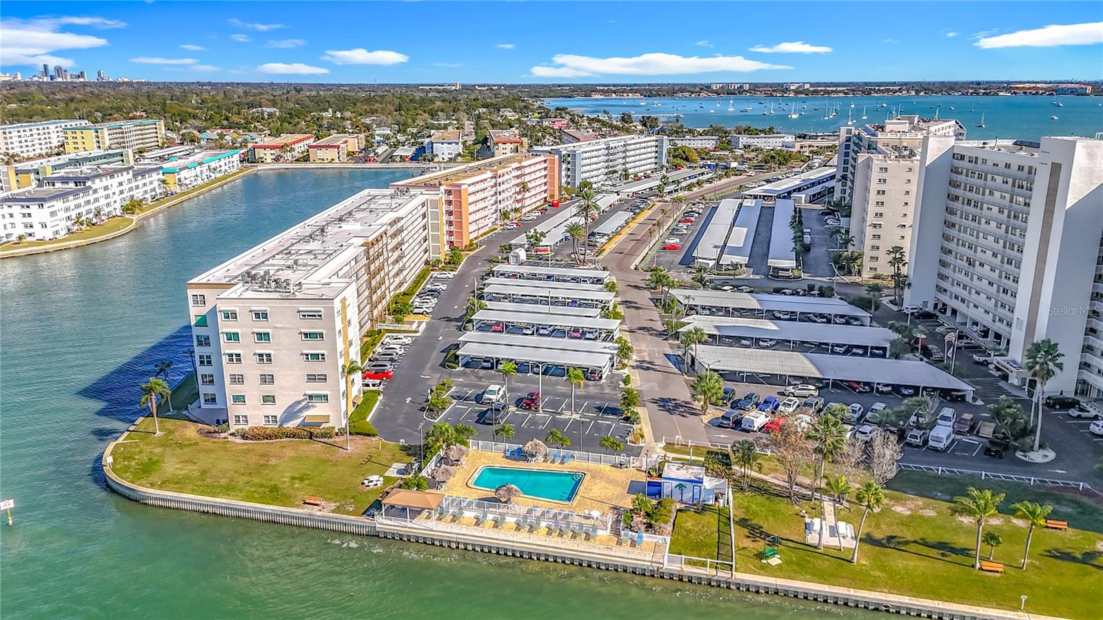 5925 SHORE BLVD S #203, GULFPORT, FL, 33707