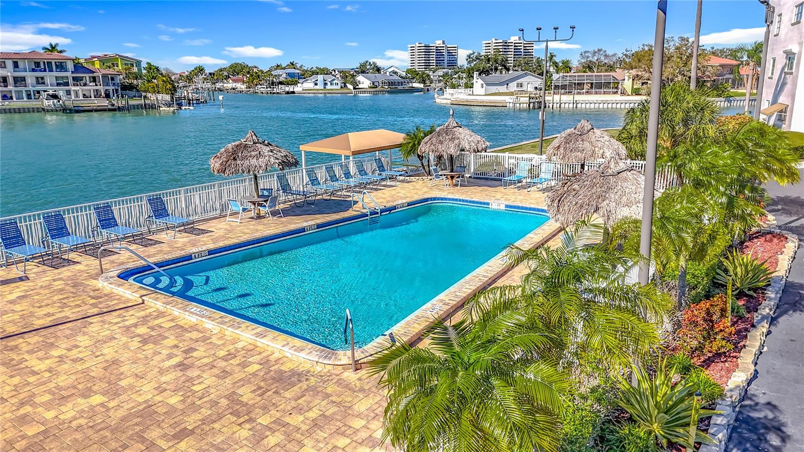 5925 SHORE BLVD S #203, GULFPORT, FL, 33707