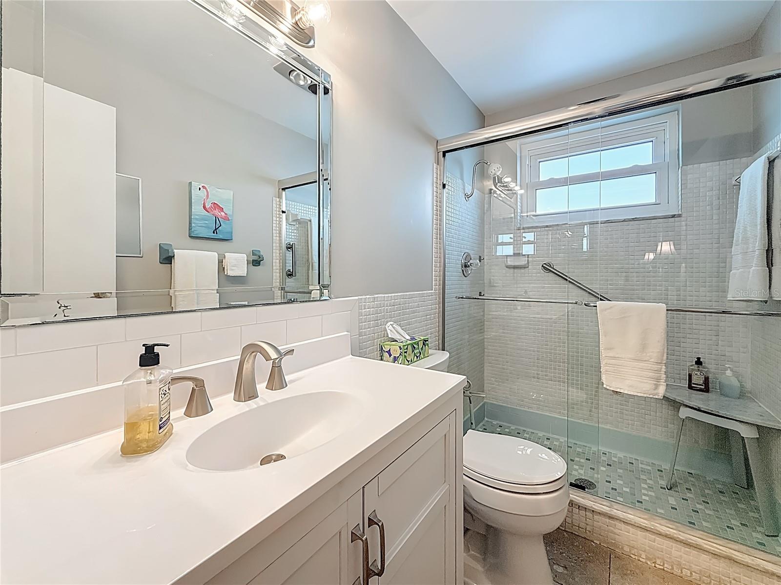 5925 SHORE BLVD S #203, GULFPORT, FL, 33707