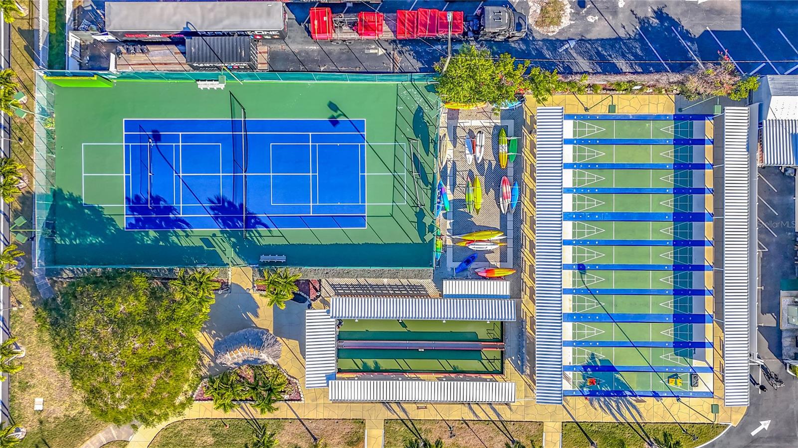 5925 SHORE BLVD S #203, GULFPORT, FL, 33707