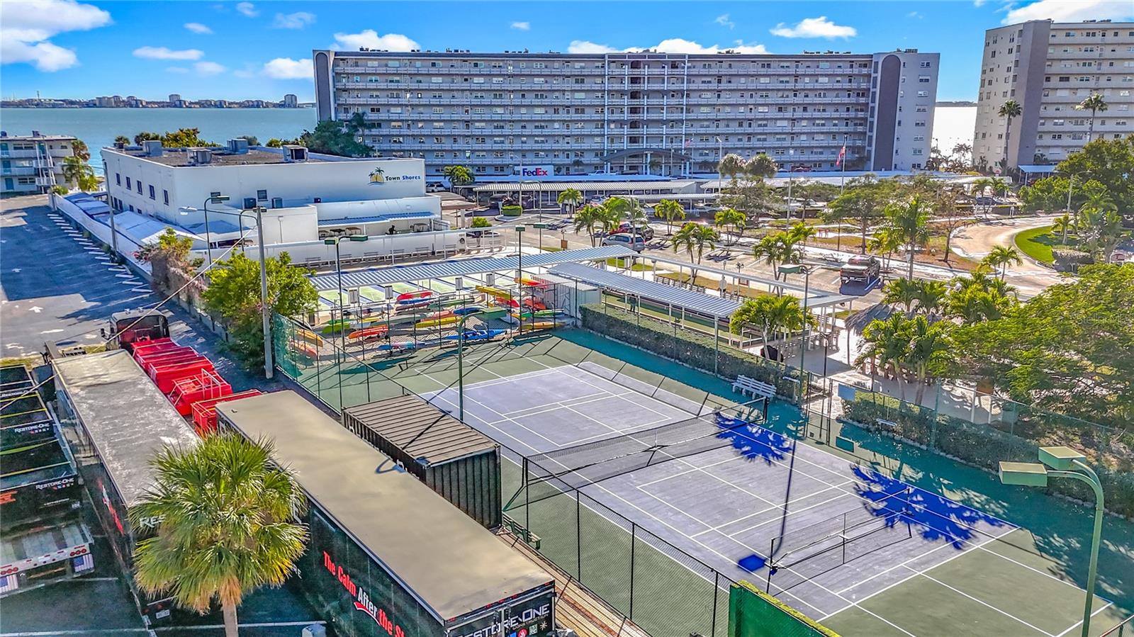 5925 SHORE BLVD S #203, GULFPORT, FL, 33707