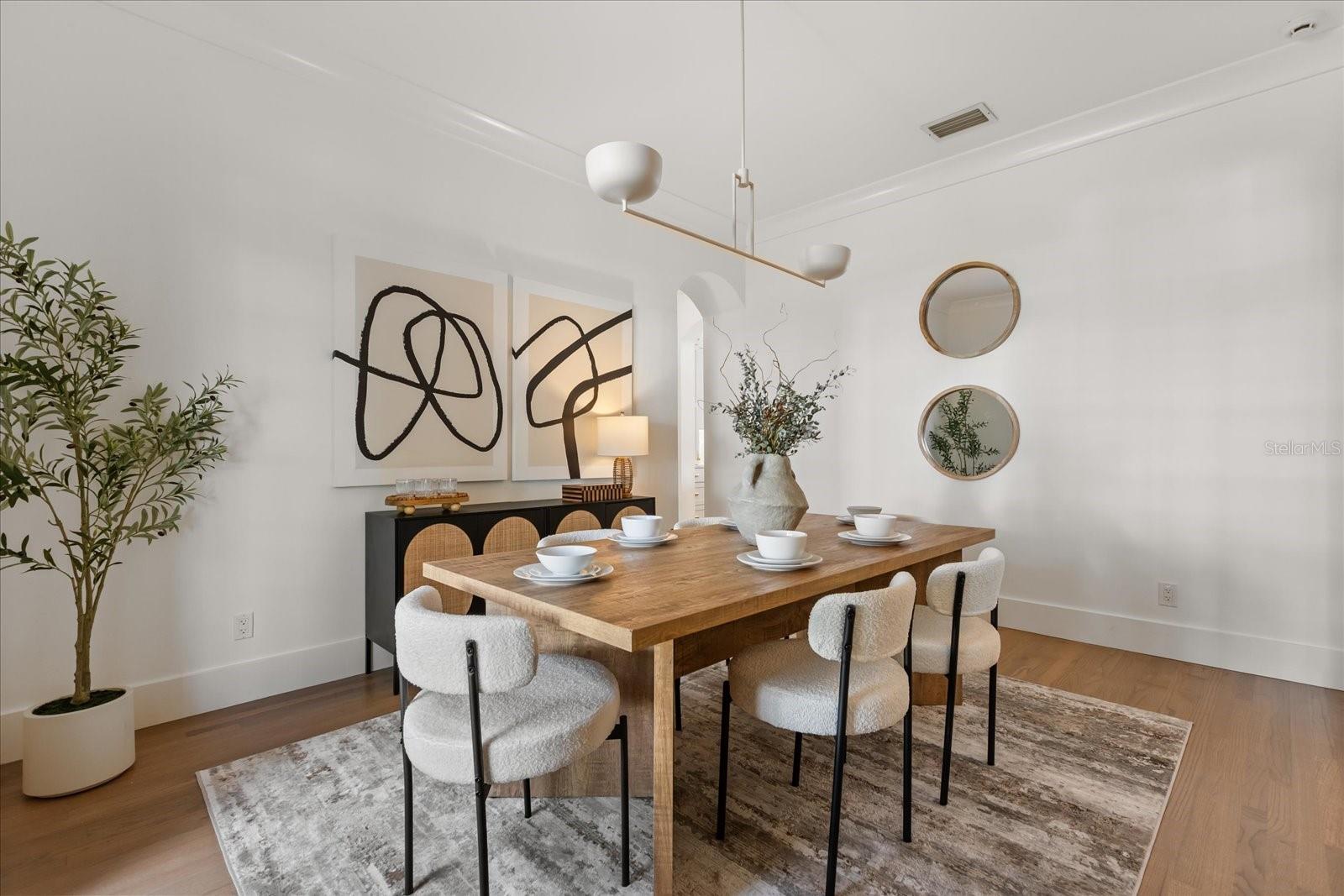 O6372165 Property Photo