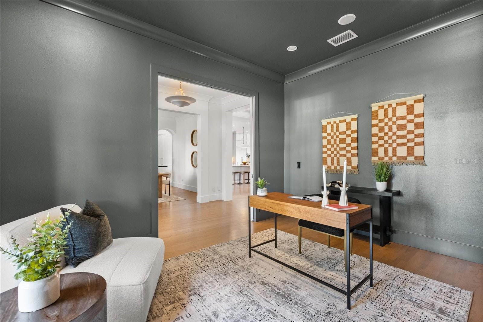 O6372165 Property Photo