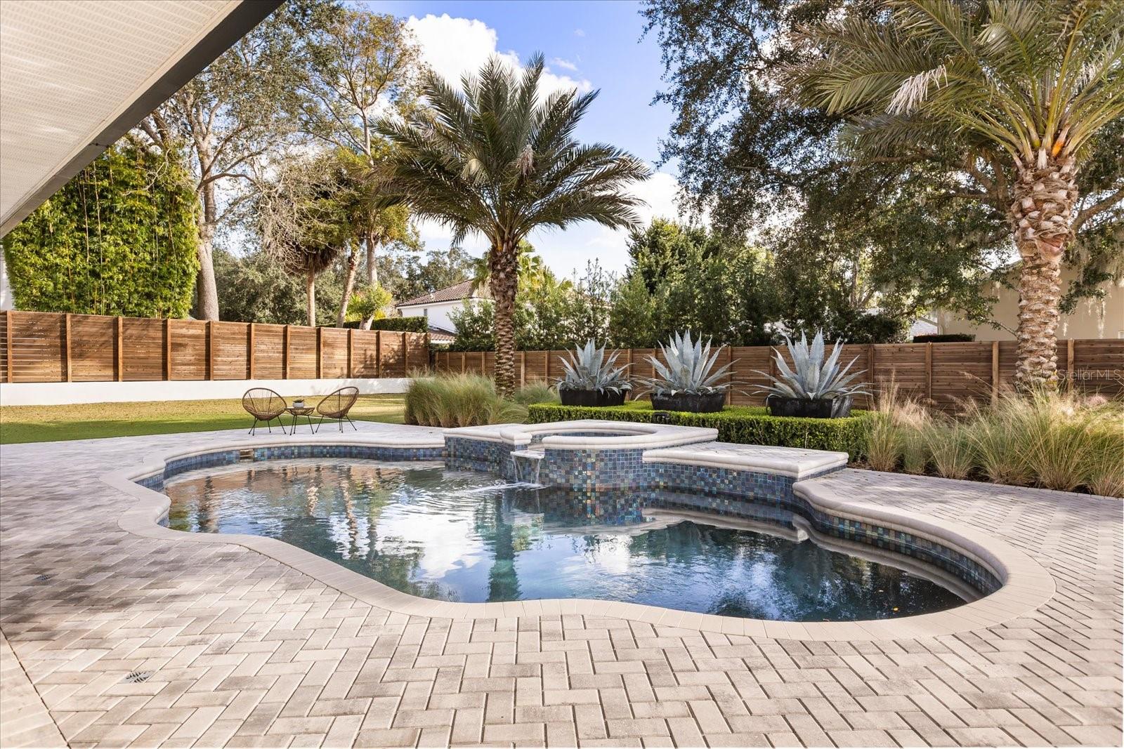 O6372165 Property Photo