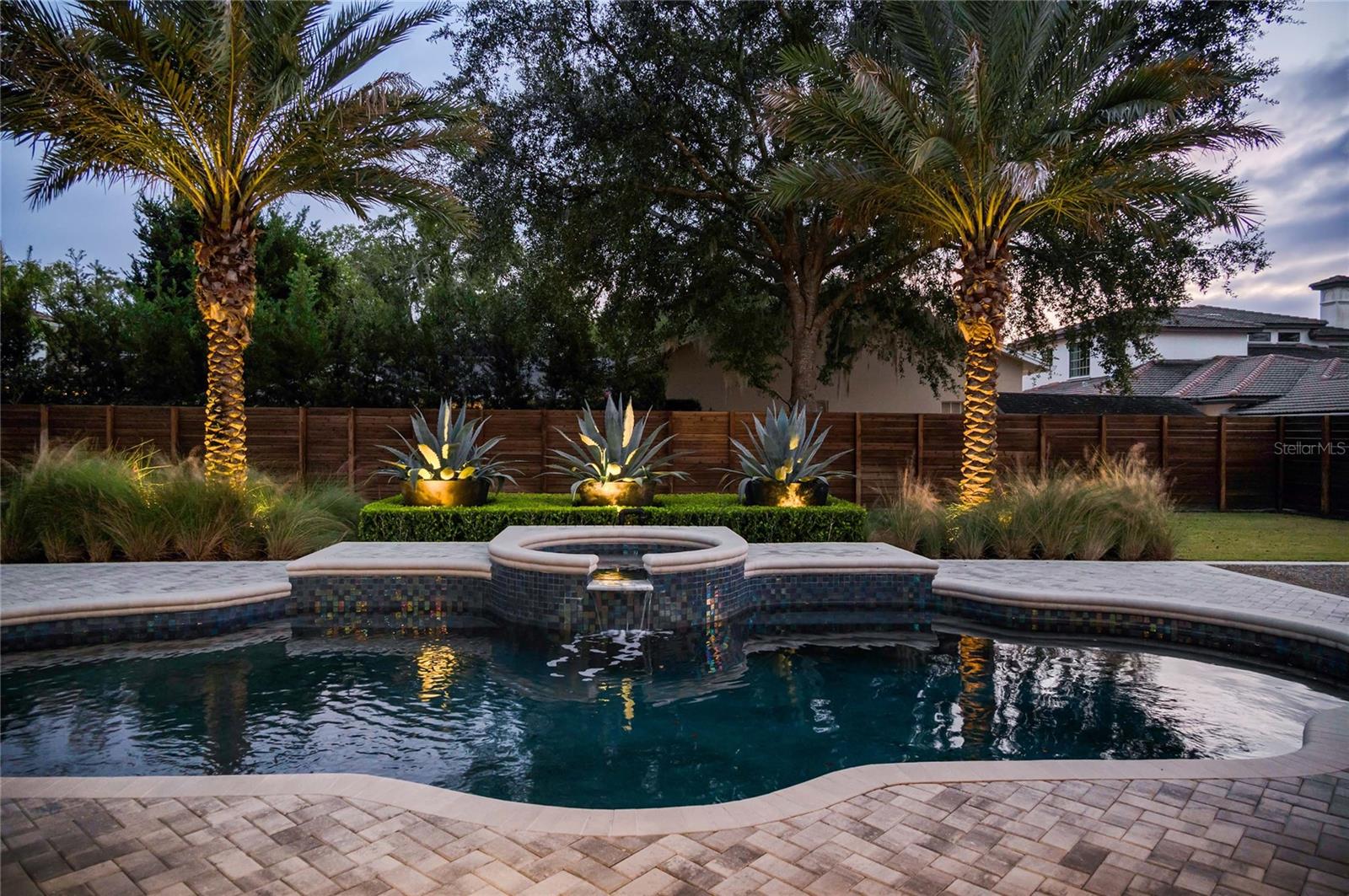 O6372165 Property Photo