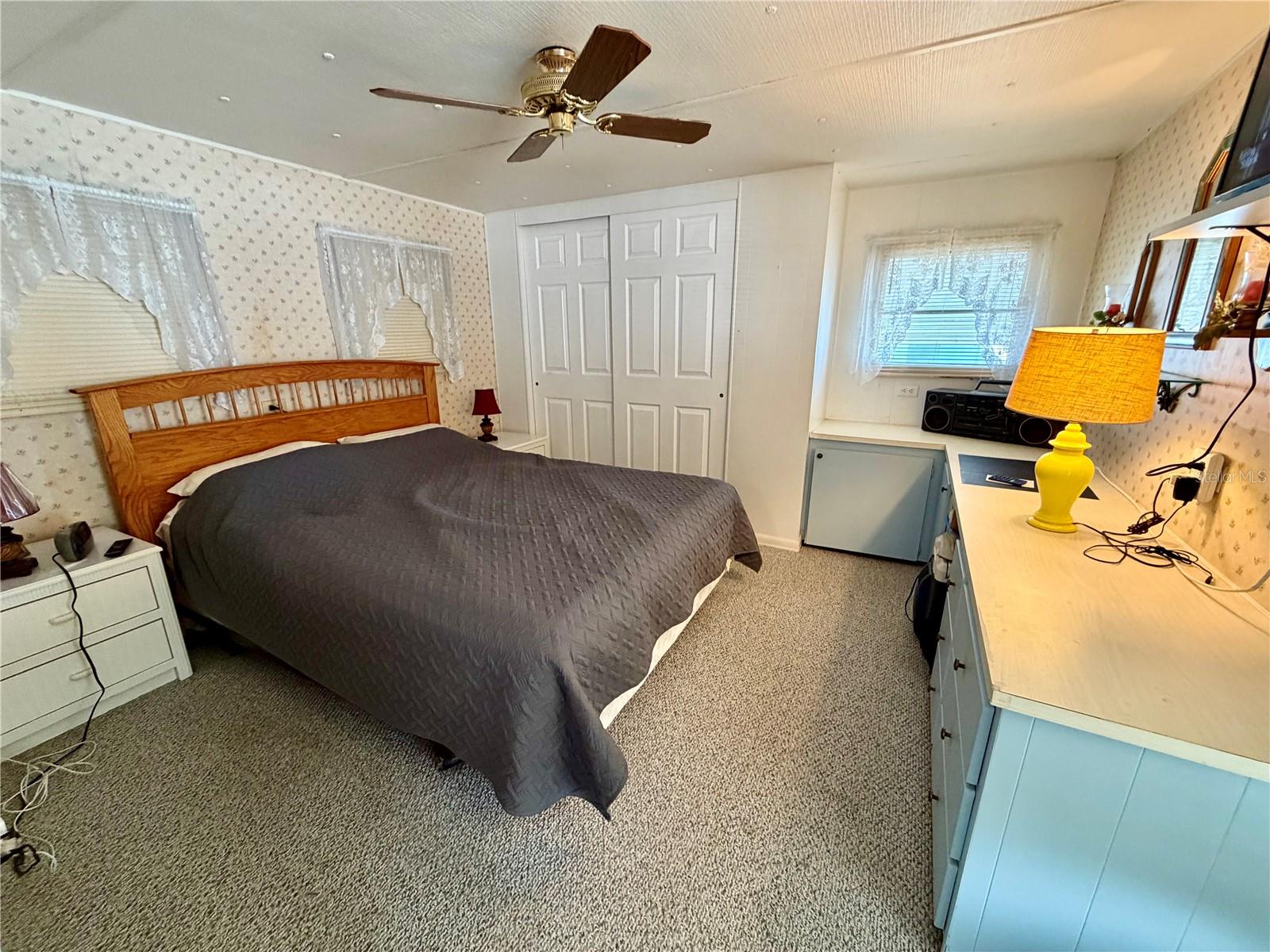 TB8462398 Property Photo