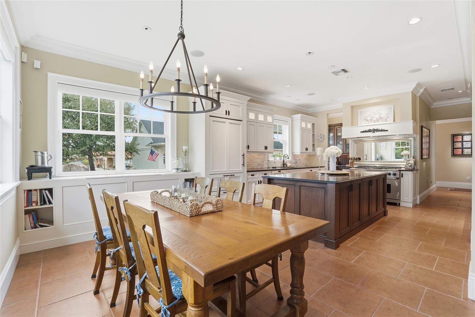 TB8462400 Property Photo