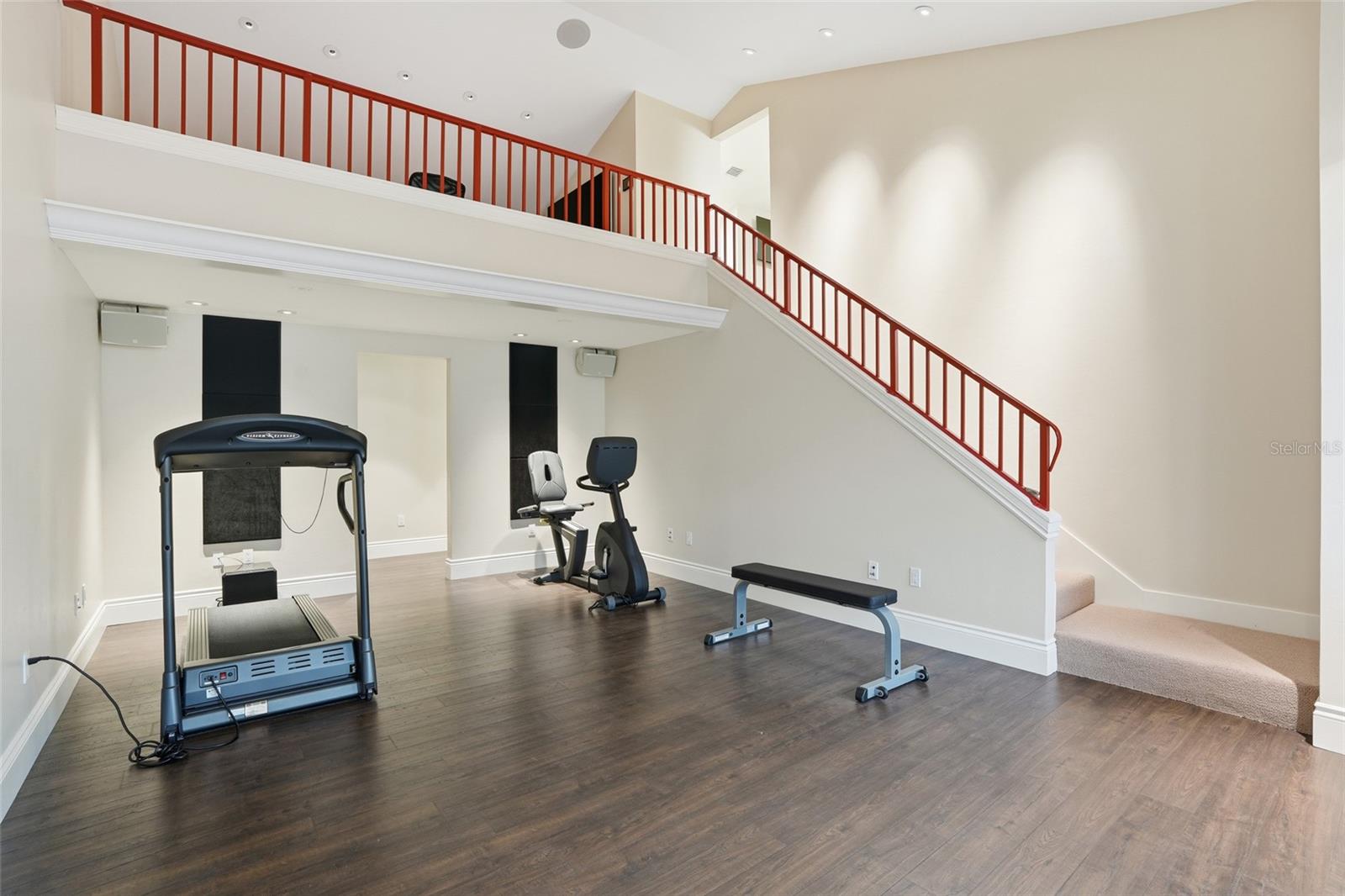 TB8462400 Property Photo