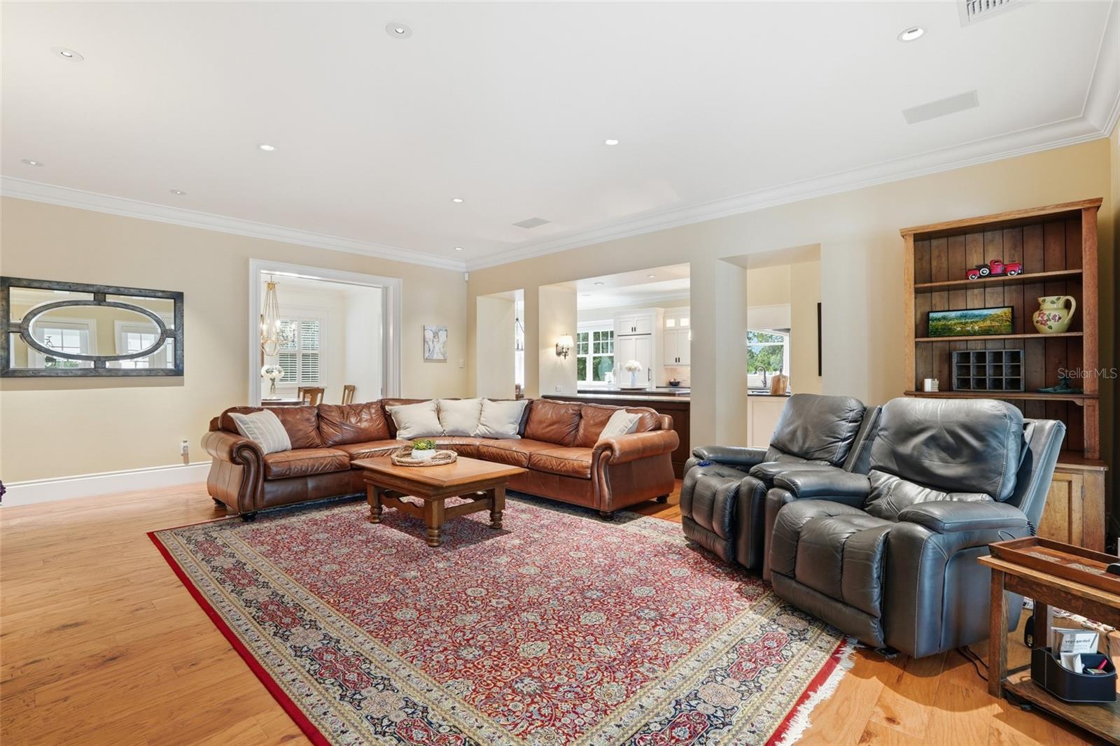 TB8462400 Property Photo