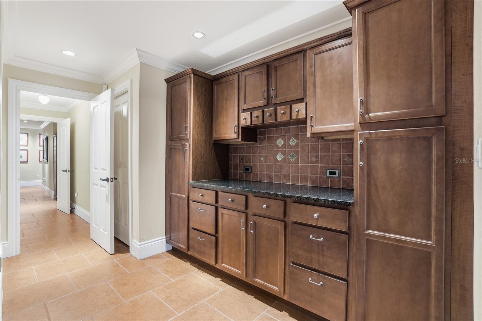 TB8462400 Property Photo