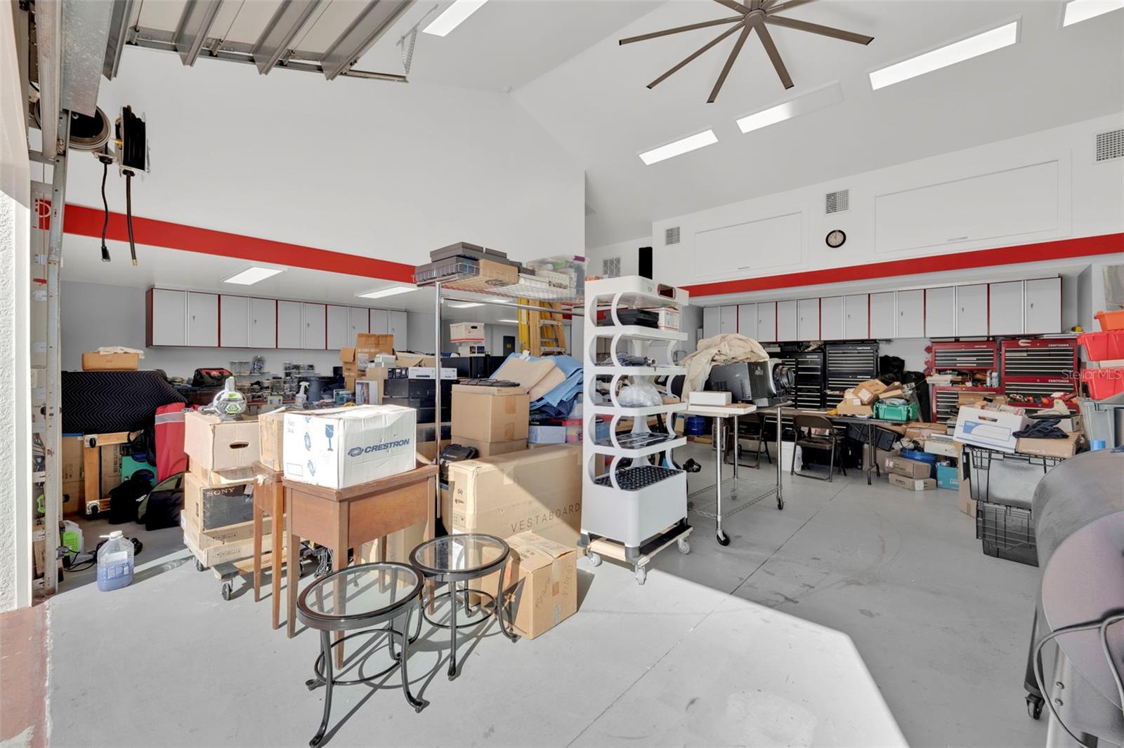 TB8462400 Property Photo