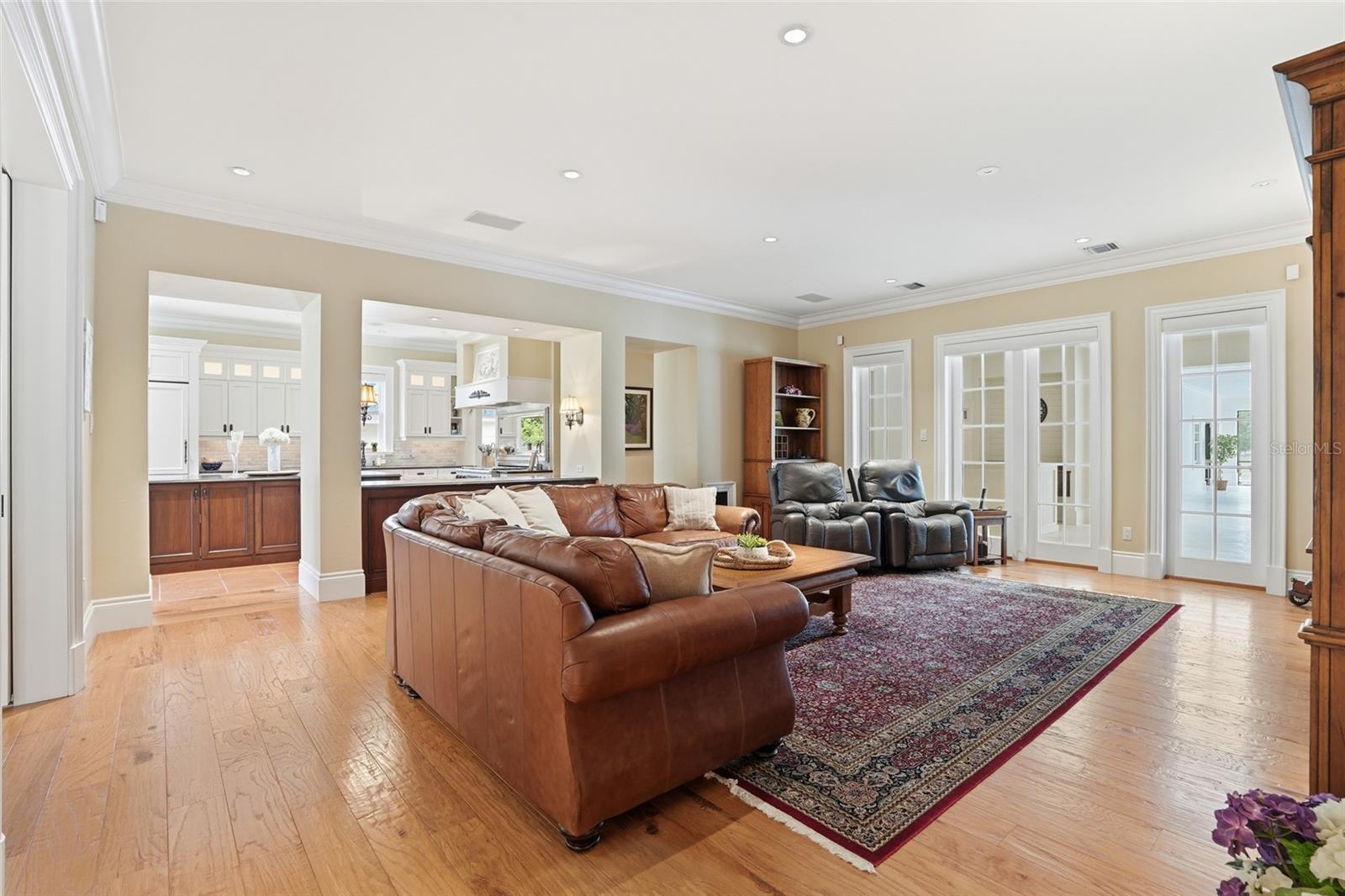 TB8462400 Property Photo