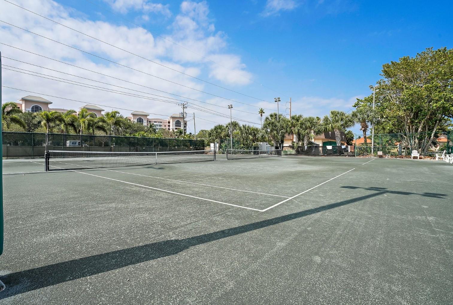 Clay tennis courts