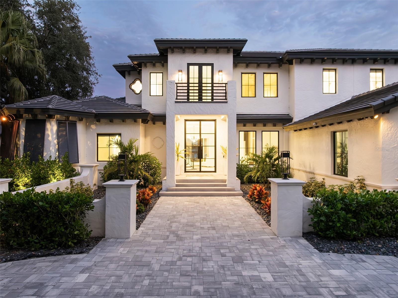 O6372197 Property Photo