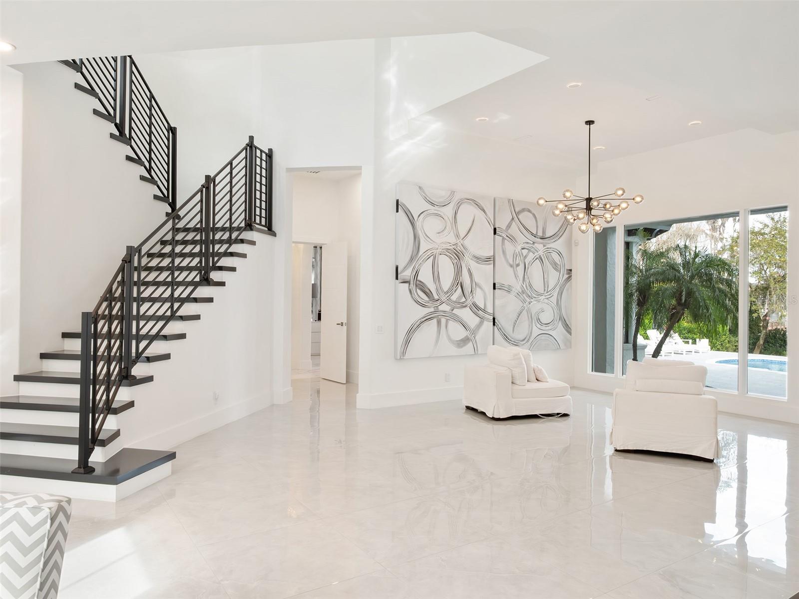 O6372197 Property Photo