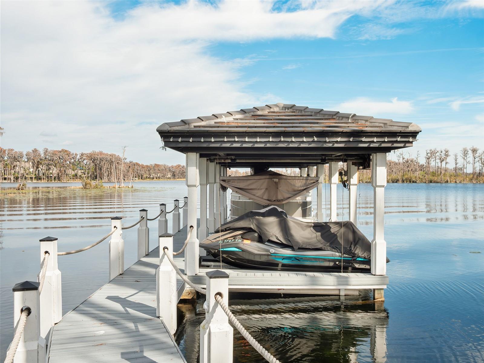 O6372197 Property Photo