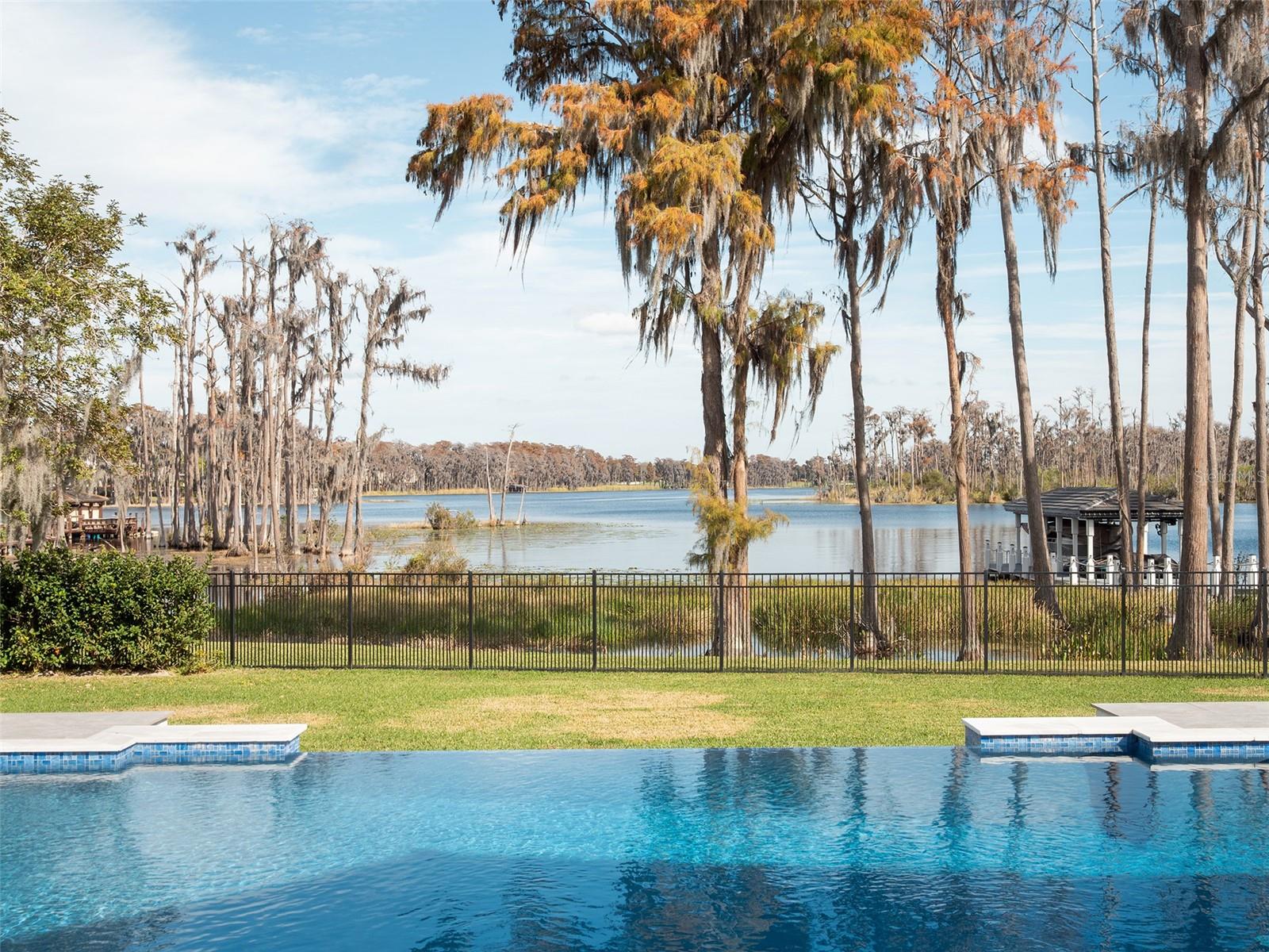 O6372197 Property Photo