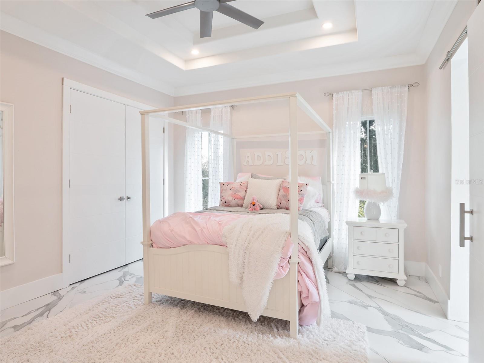 O6372197 Property Photo