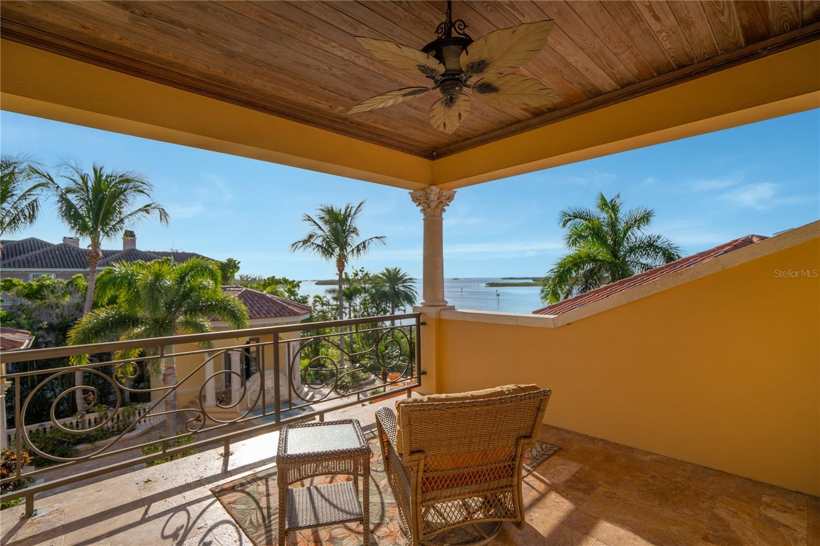 TB8462413 Property Photo