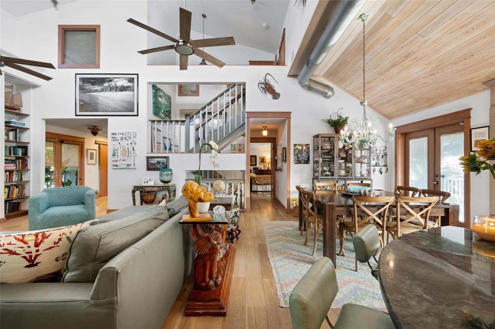 TB8462487 Property Photo