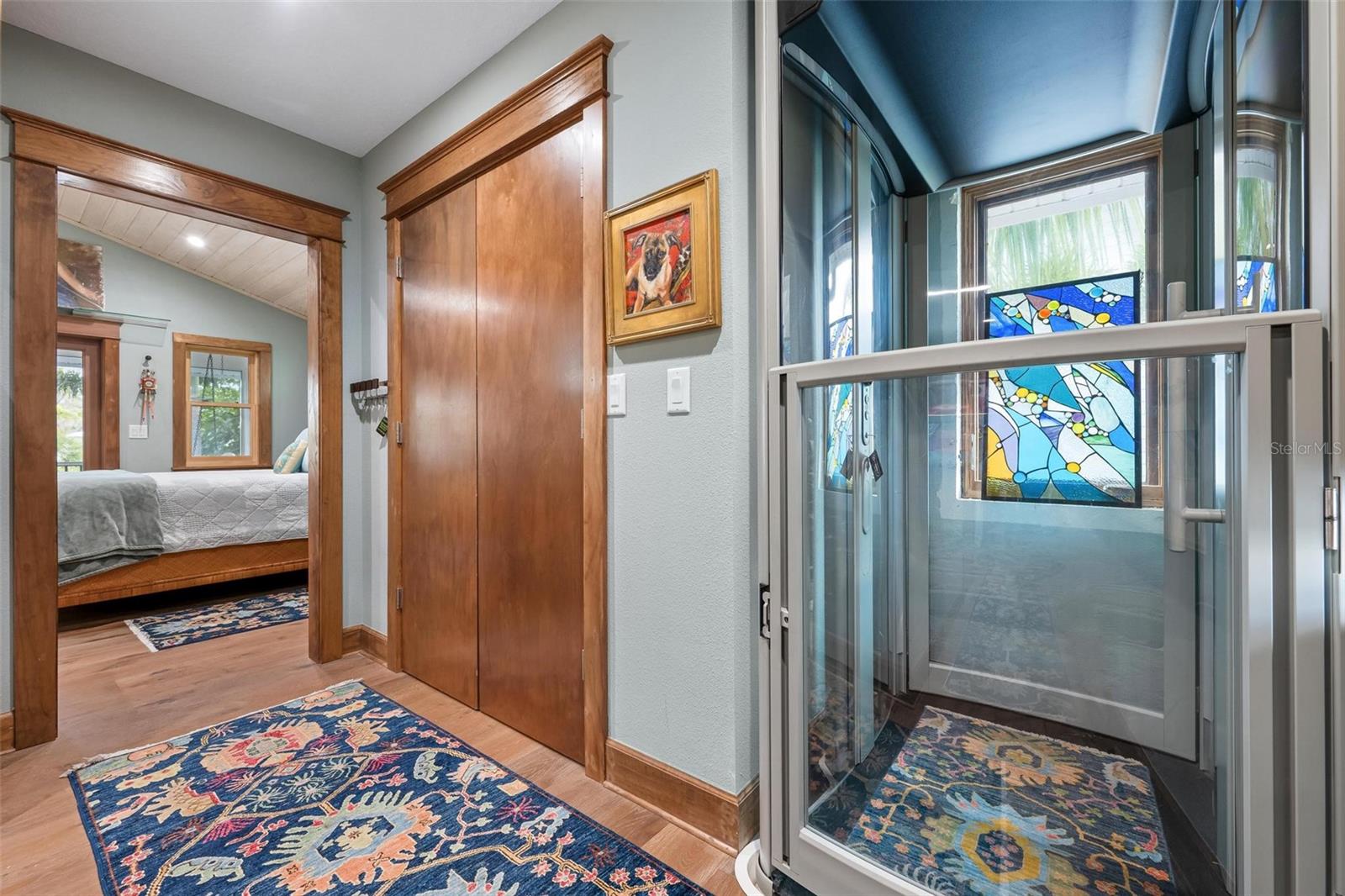 TB8462487 Property Photo