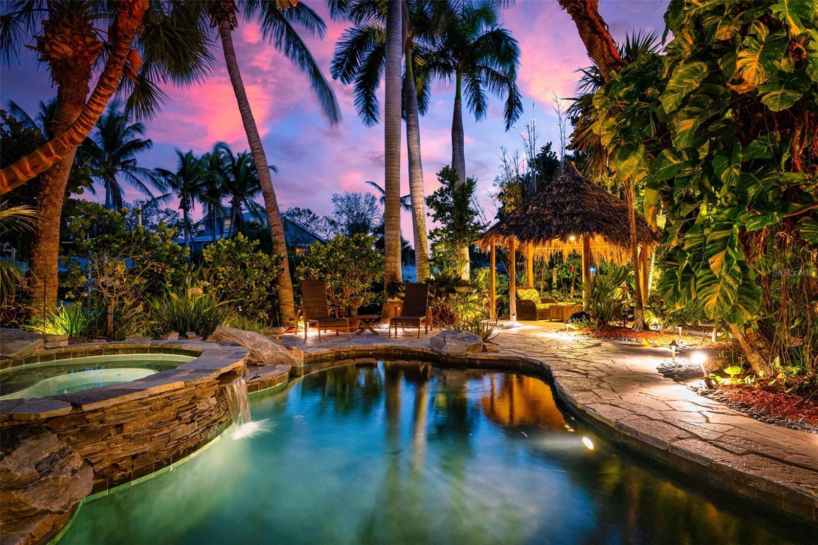 TB8462487 Property Photo