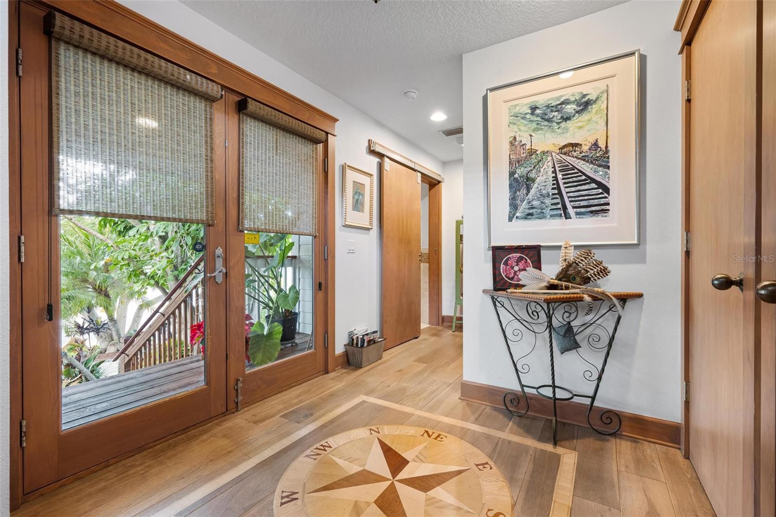 TB8462487 Property Photo