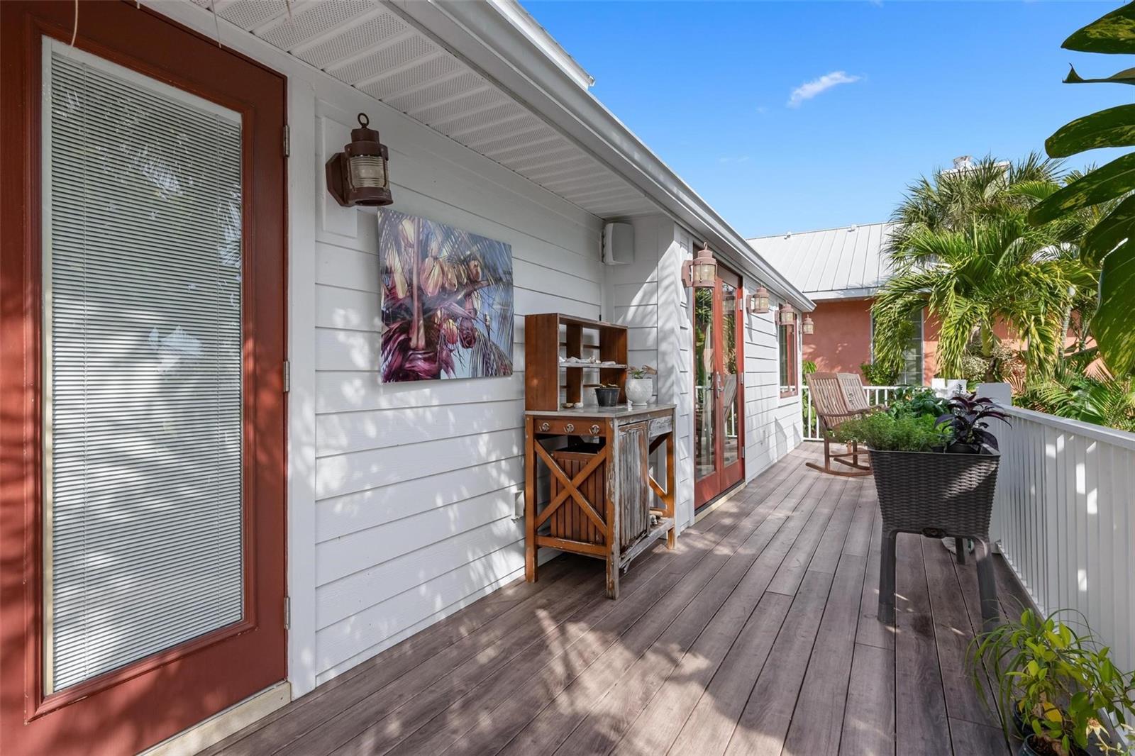 TB8462487 Property Photo