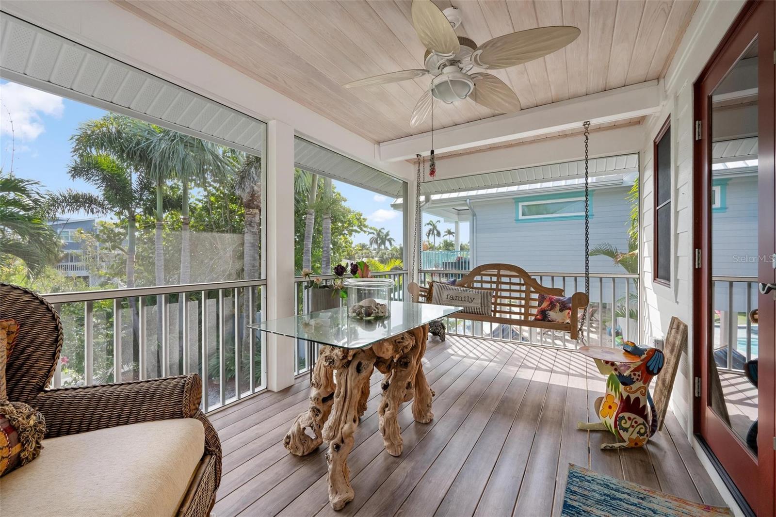 TB8462487 Property Photo