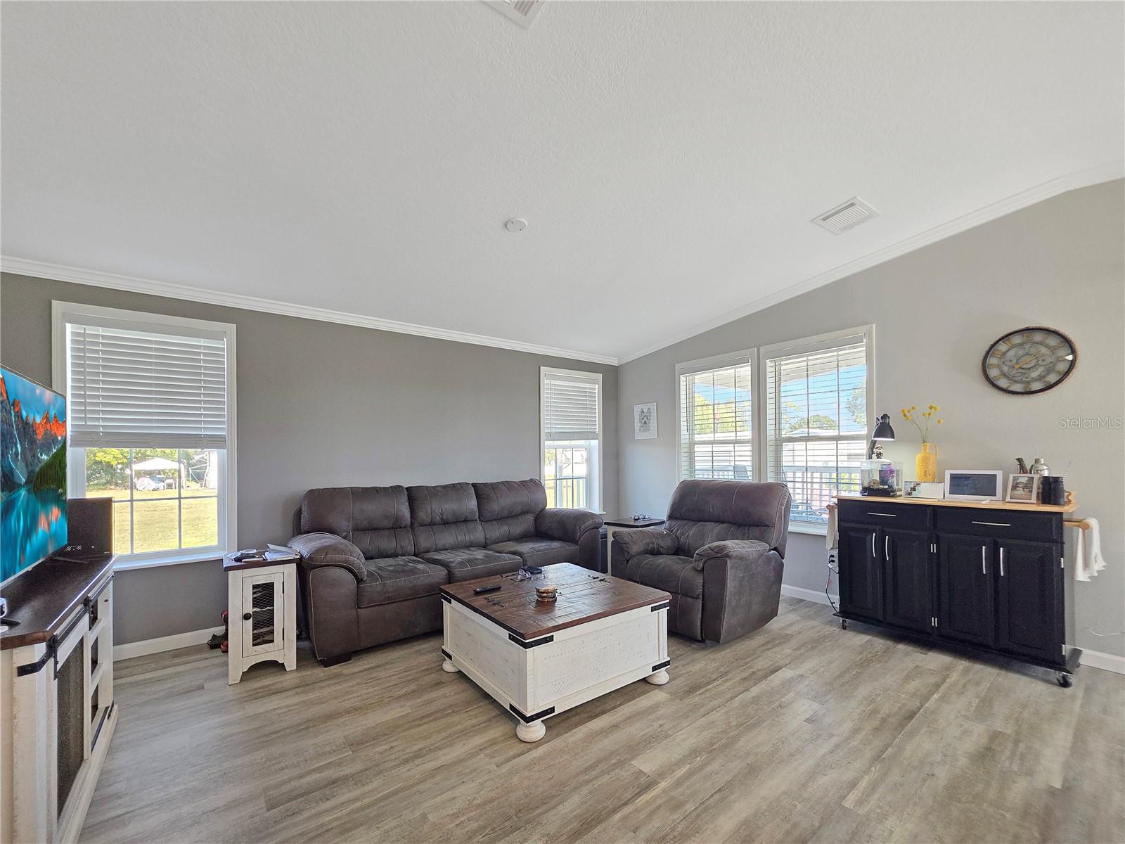 C7519897 Property Photo