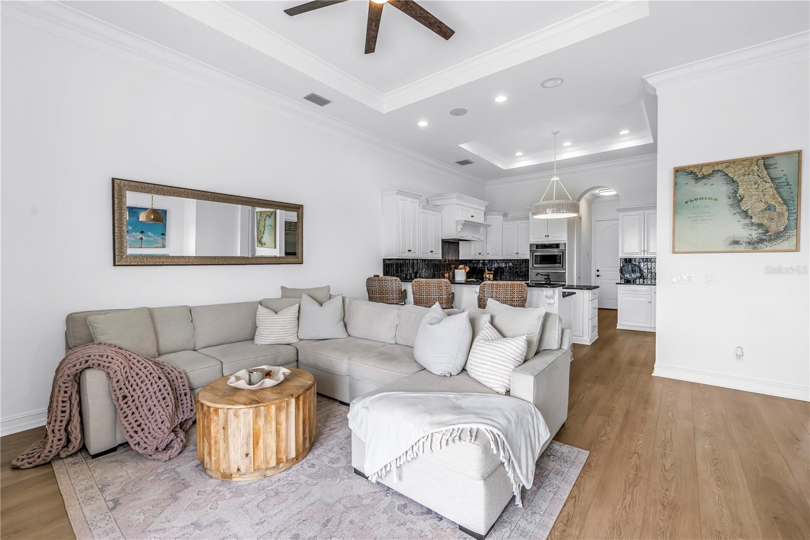 TB8462560 Property Photo