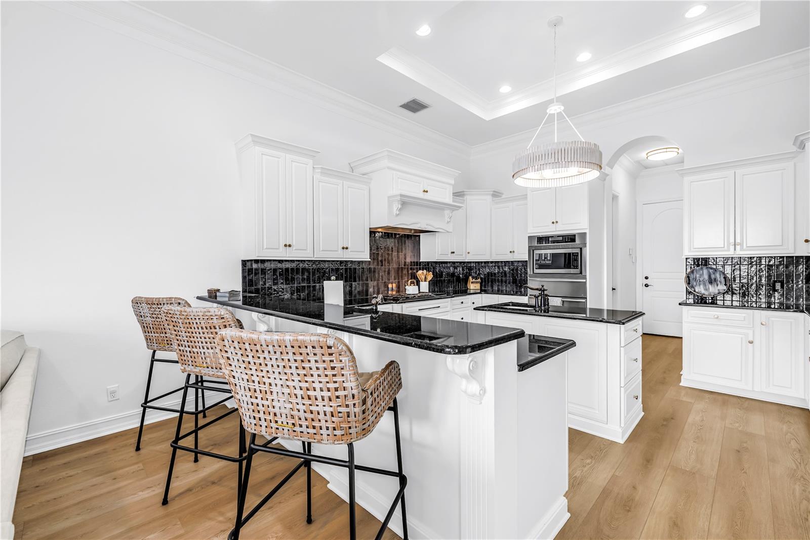 TB8462560 Property Photo