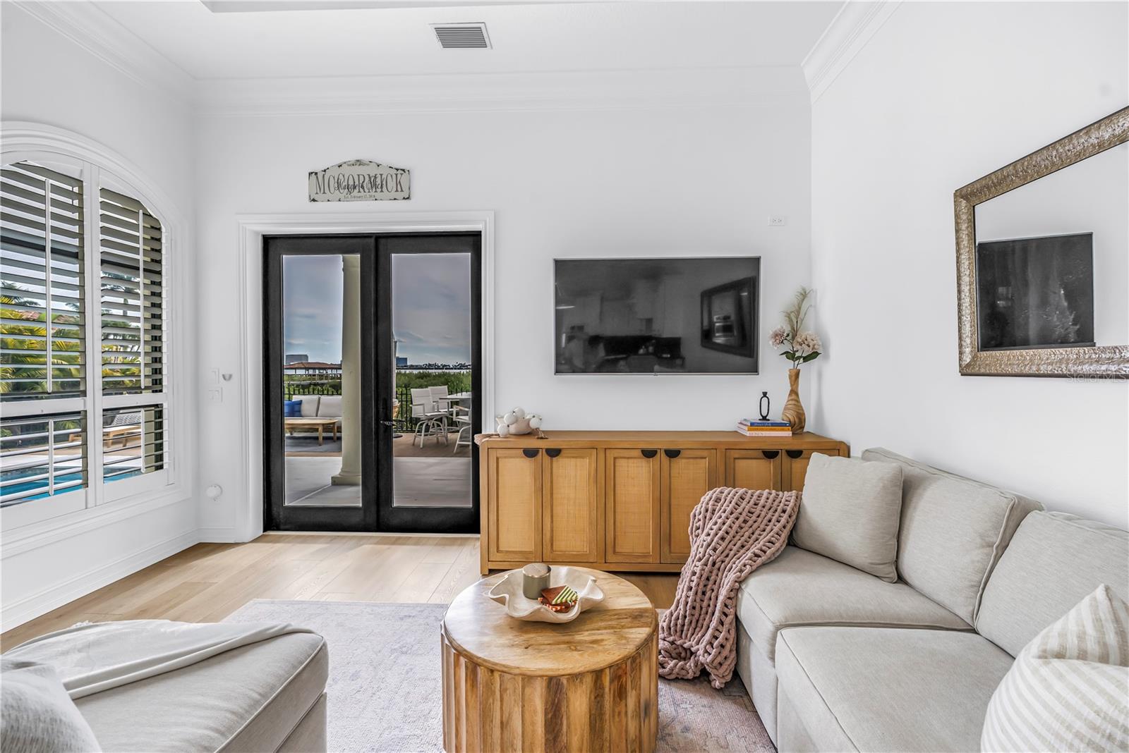 TB8462560 Property Photo