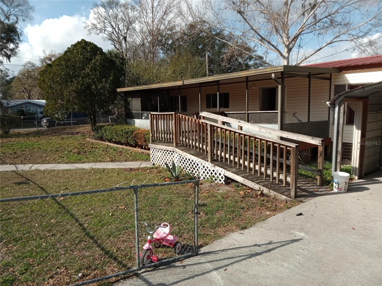 O6372314 Property Photo