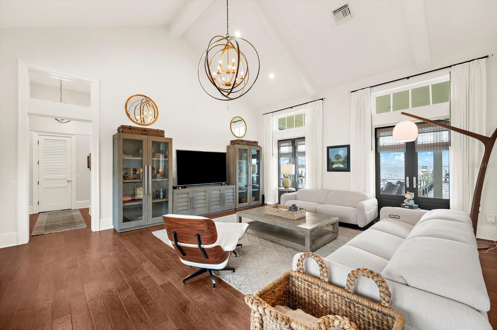 A4677502 Property Photo