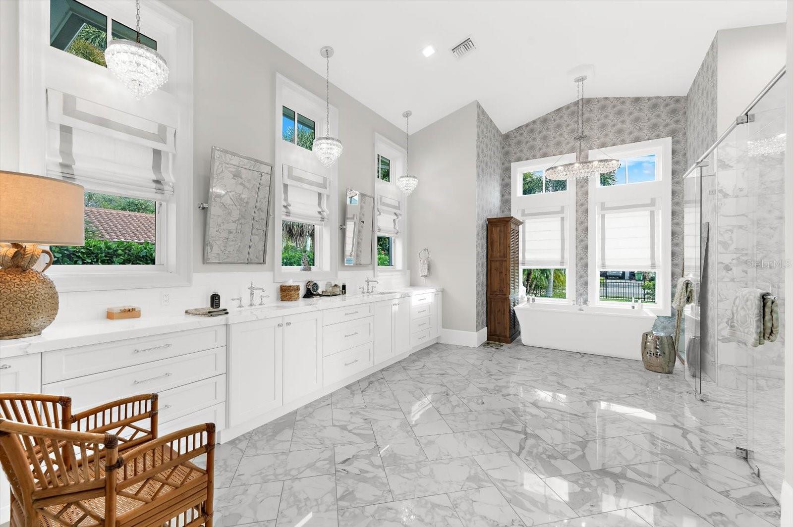 A4677502 Property Photo