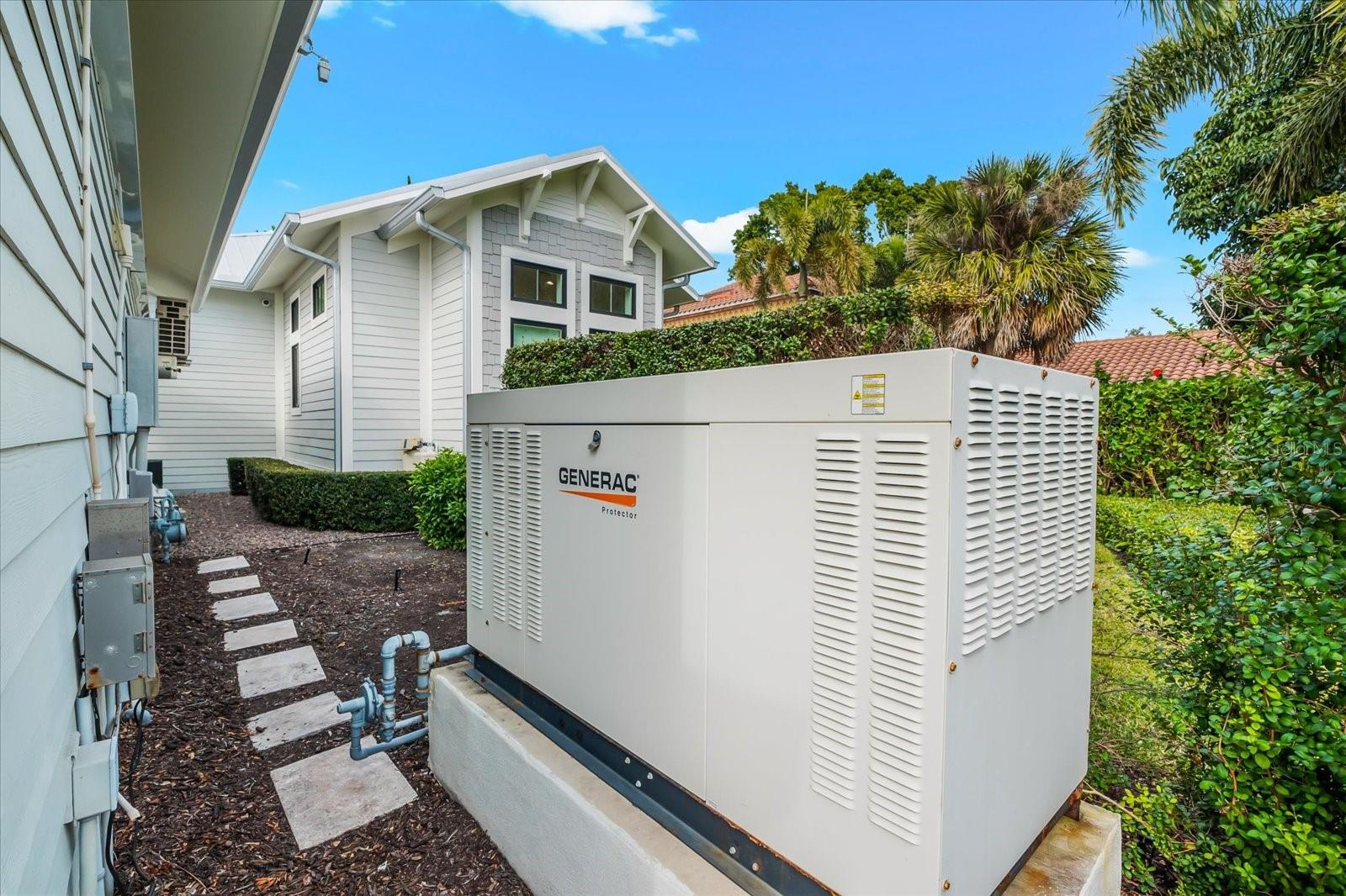 A4677502 Property Photo